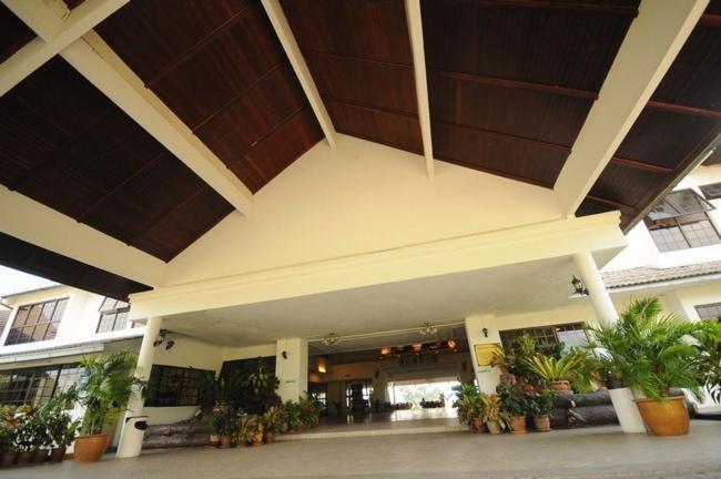 Port Dickson Golf And Country Club Hotel Buitenkant foto